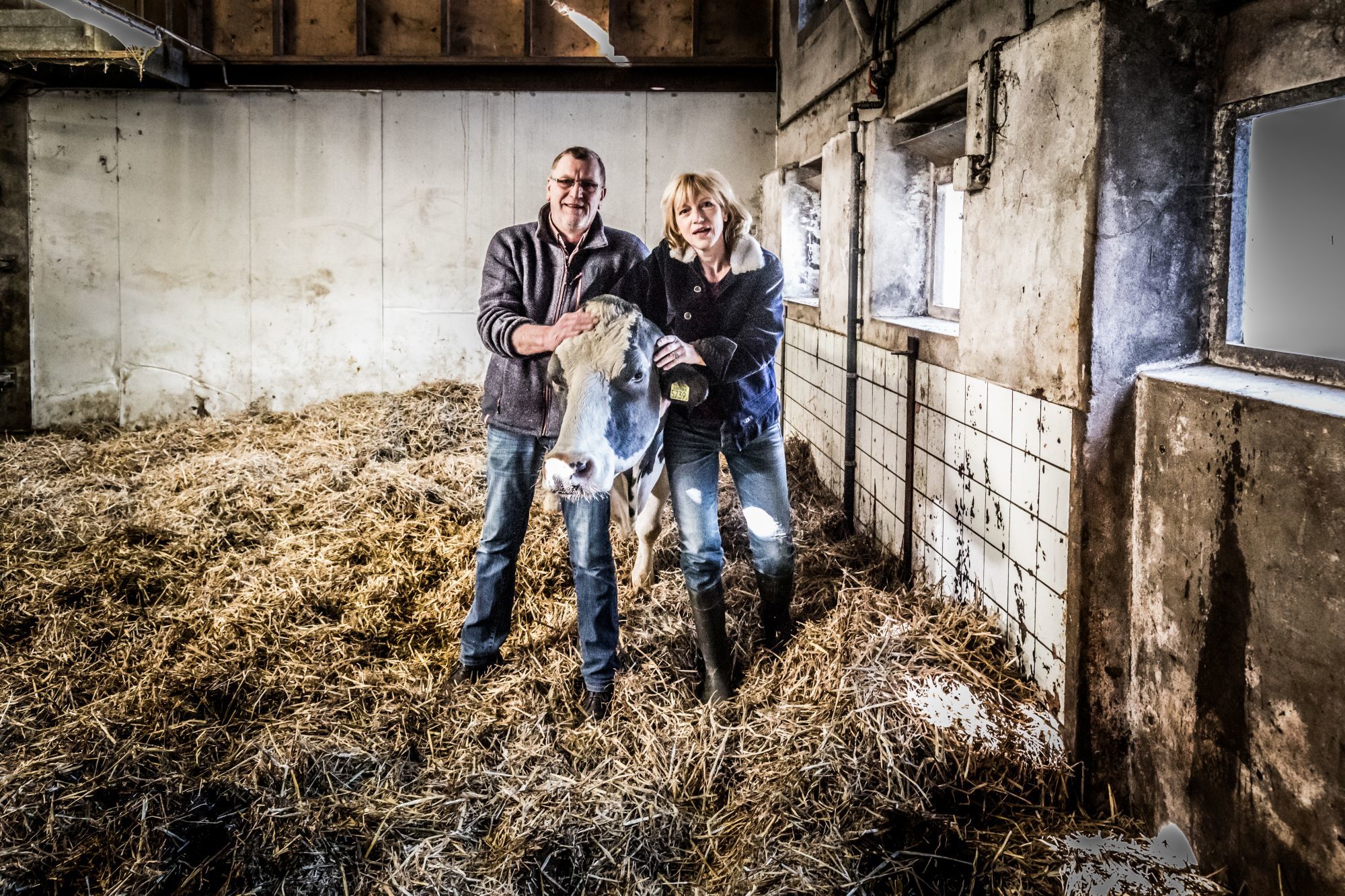 Johanna ter Steege met boer en koe