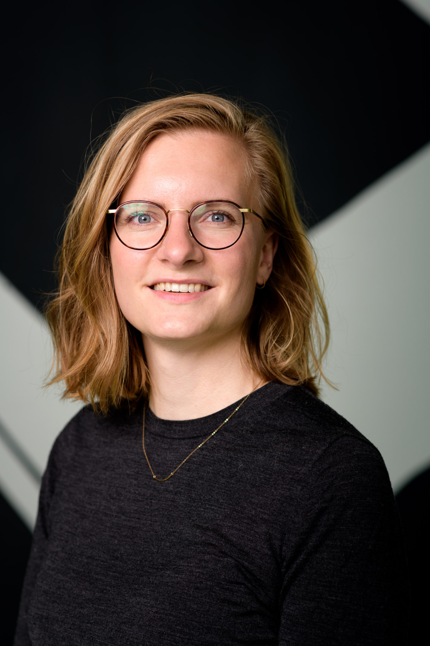 Portretfoto Eva Huisman, fotograaf Jelmer de Haas