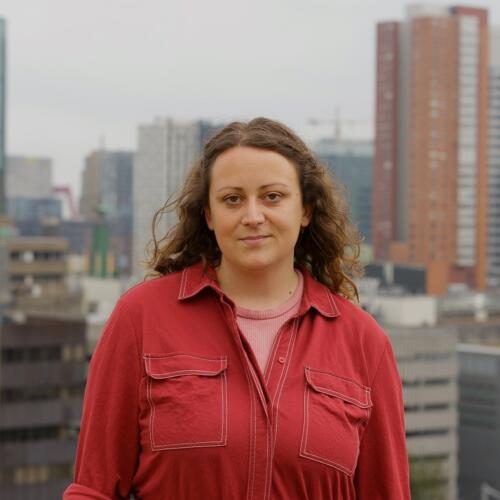 210605 FE1094 Fred Ernst 1280px Nikki Kamps 818x786